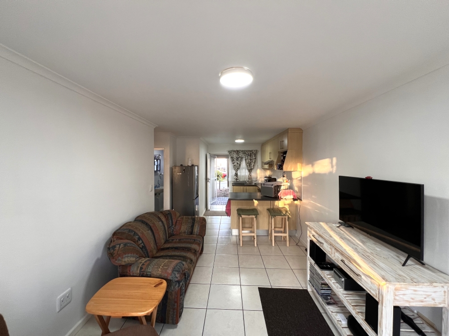 To Let 2 Bedroom Property for Rent in Melkbosstrand Central Western Cape